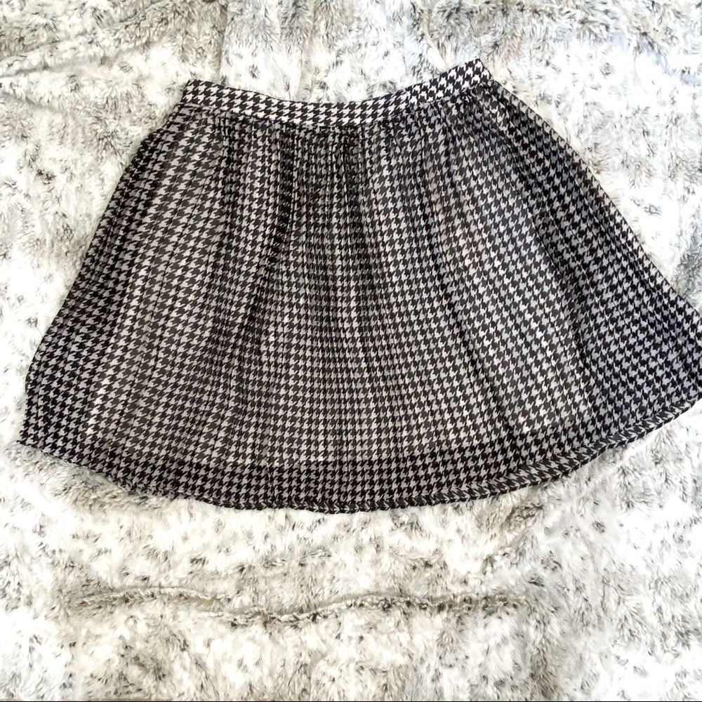 ModCloth Houndstooth Skirt
